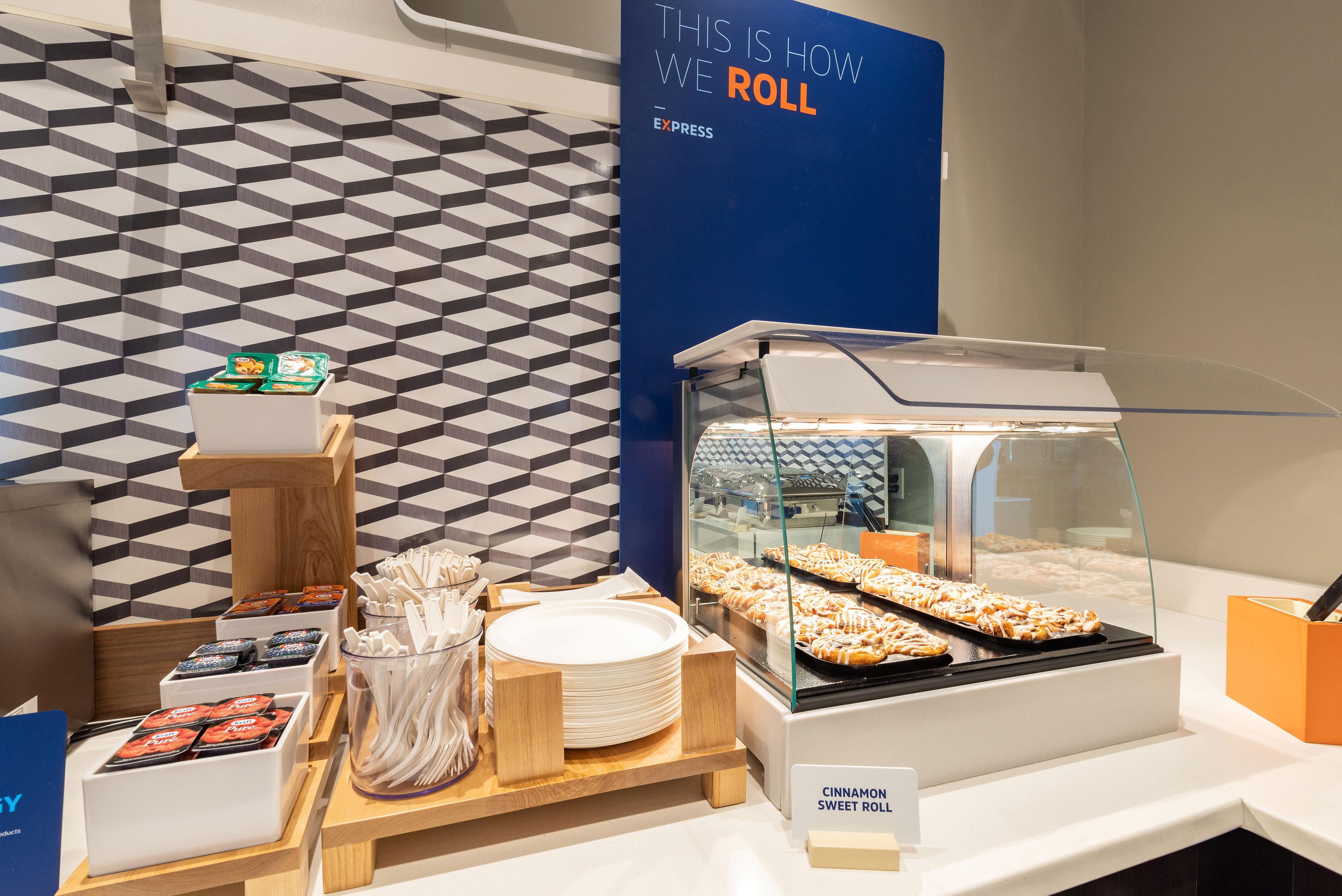 Holiday Inn Express & Suites Fairmont By Ihg Extérieur photo